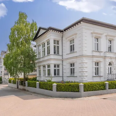 Carmen Strandkorb Ostseebad Heringsdorf